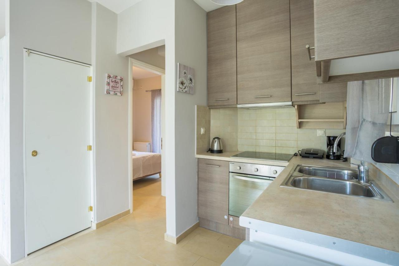 Irida'S Guesthouse 니키아나 외부 사진